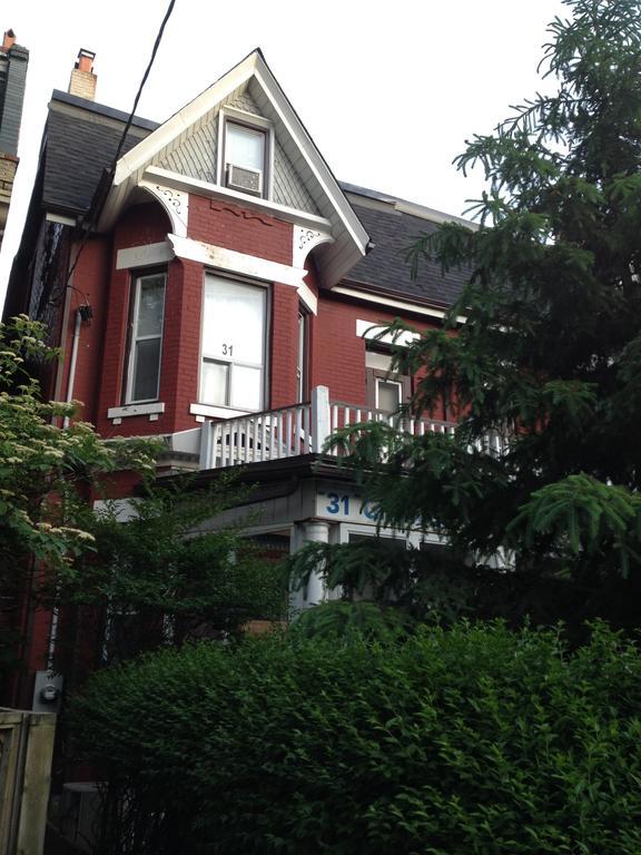 Chinatown Travellers Home Toronto Bilik gambar